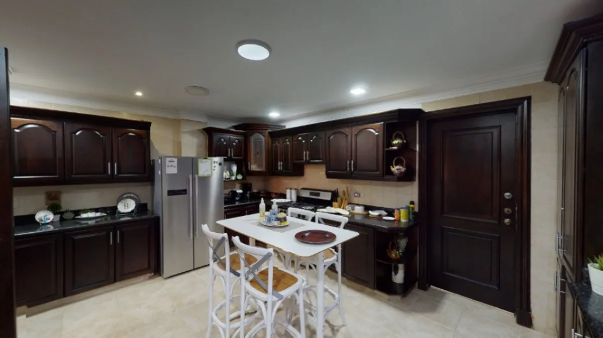 Luxury House in Los Cacicazgos, Santo Domingo, photo 6