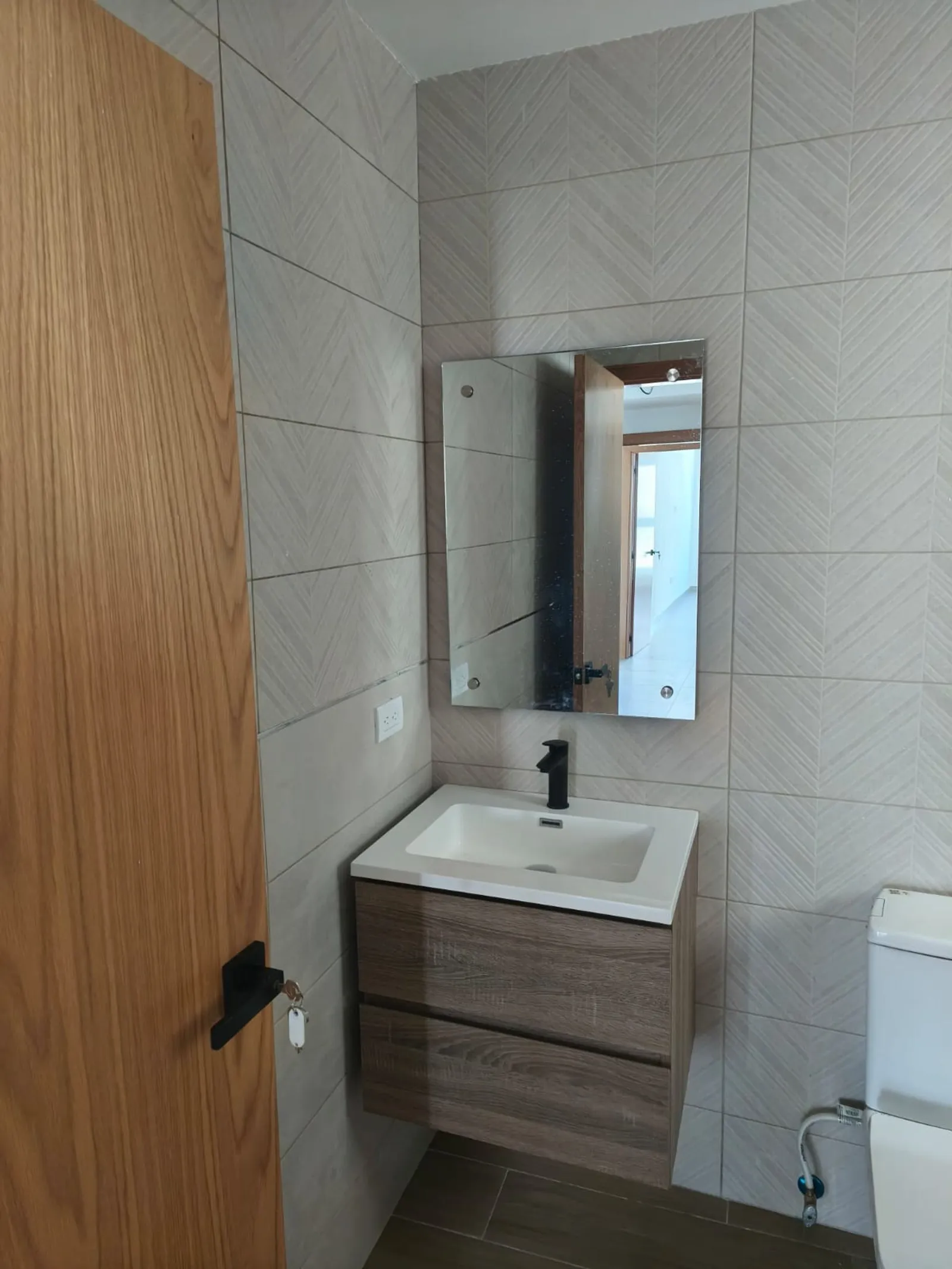 2 BR Apartment, Appliances Included and Park View, photo 15