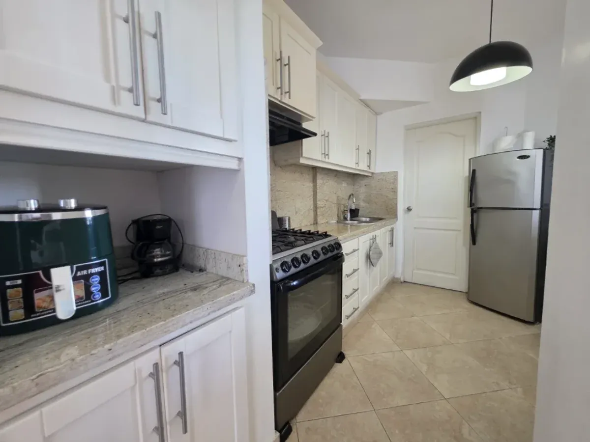 2 BEDROOM APARTMENT IN JUANDOLIO, photo 3