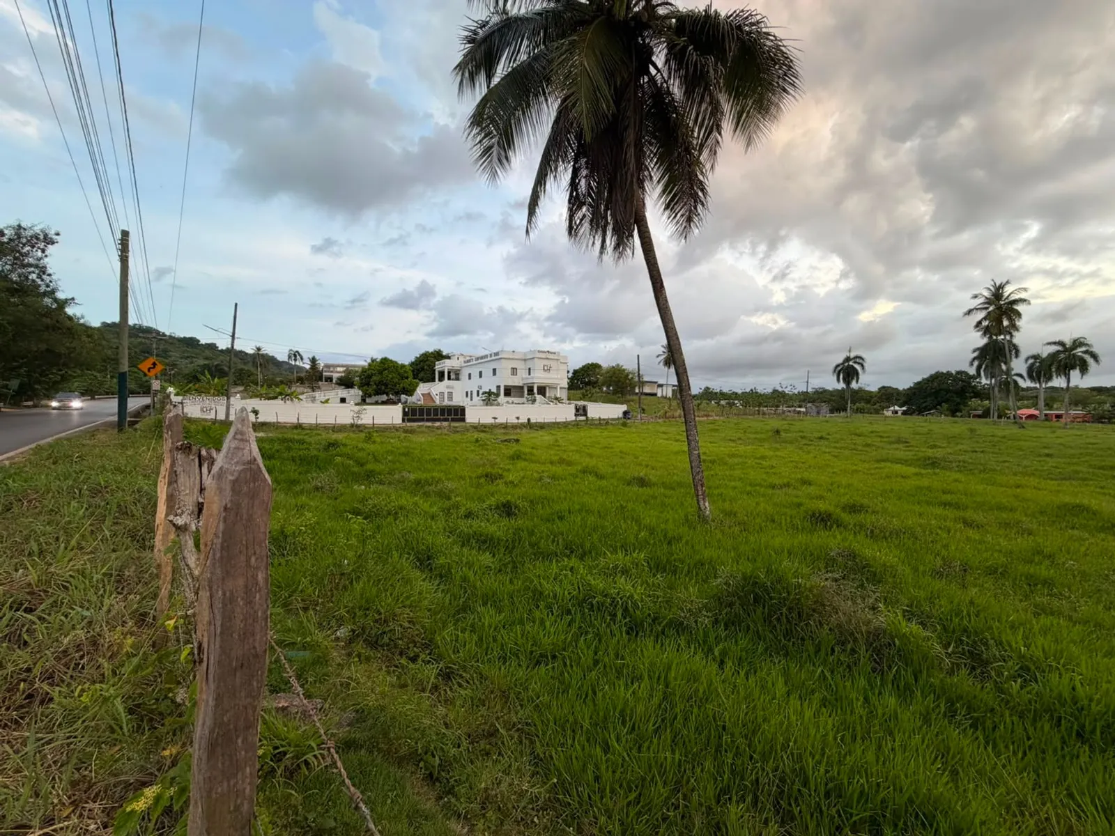 GRUNDSTÜCK ZUM VERKAUF IN SAMANA-PALMARITO, Foto 2