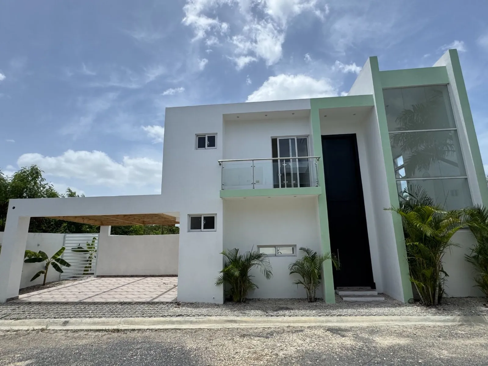 Moderna Casa de 2 Hab con Piscina | La Romana, foto principal