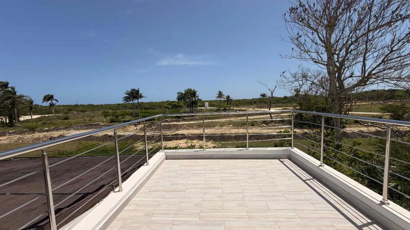 Casa de Dos Niveles con Piscina en Plantation., foto 15
