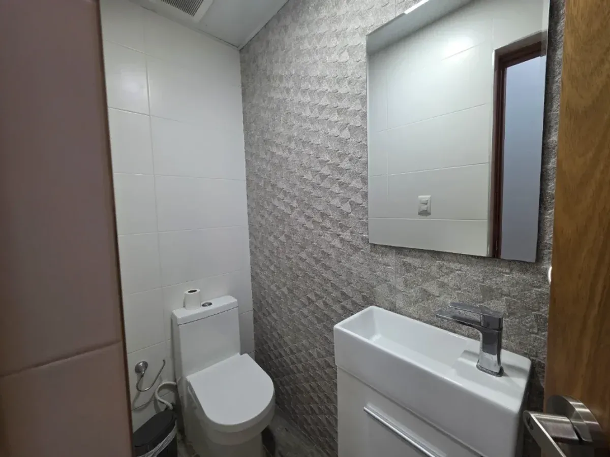 1 BEDROOM APARTMENT IN NACO, photo 4