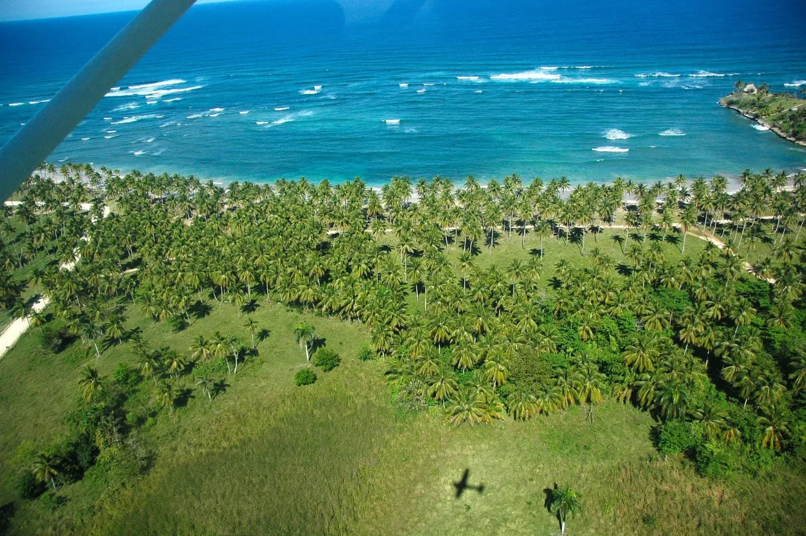 TERRAIN DISPONIBLE EN FRONT DE MER – CABRERA, photo principale