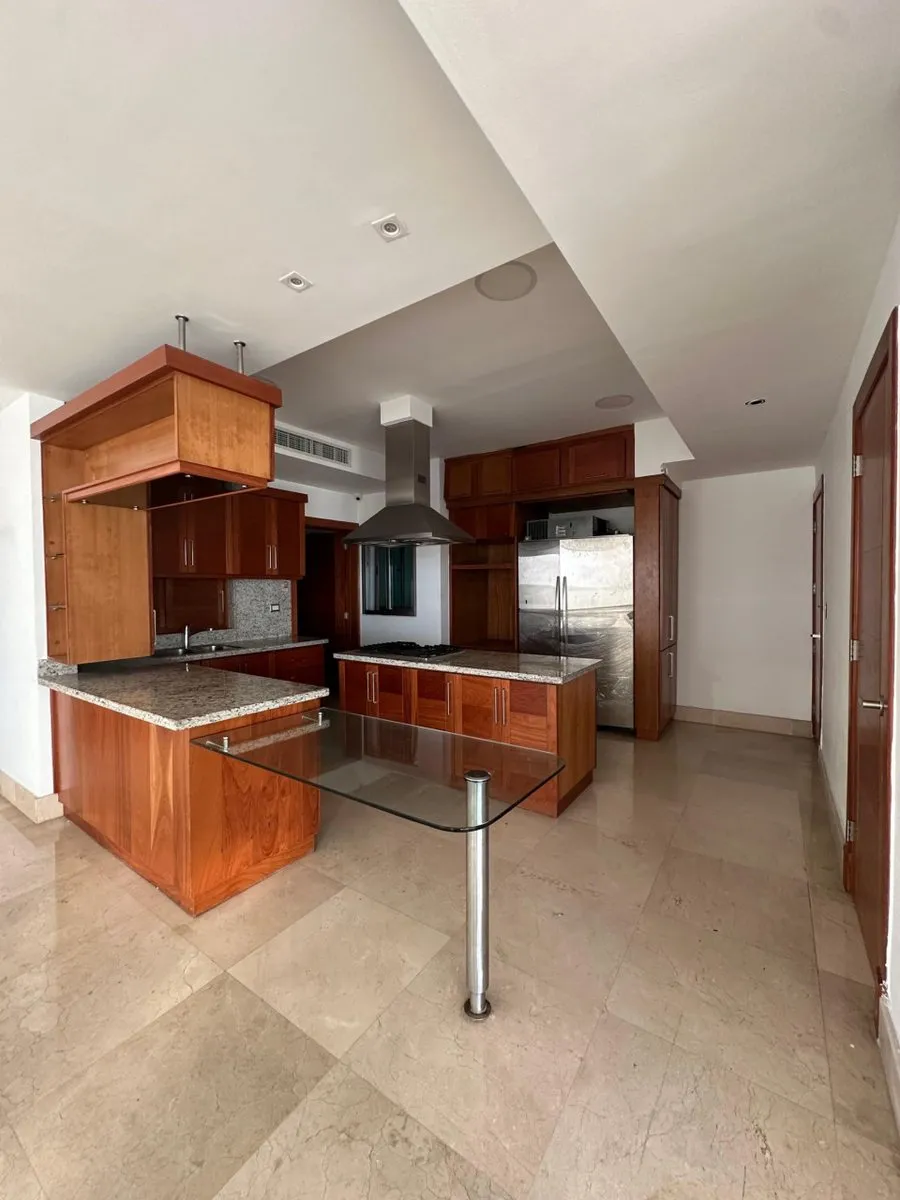 Luxury 3-Bedroom Apartment in Los Cacicazgos, photo 4
