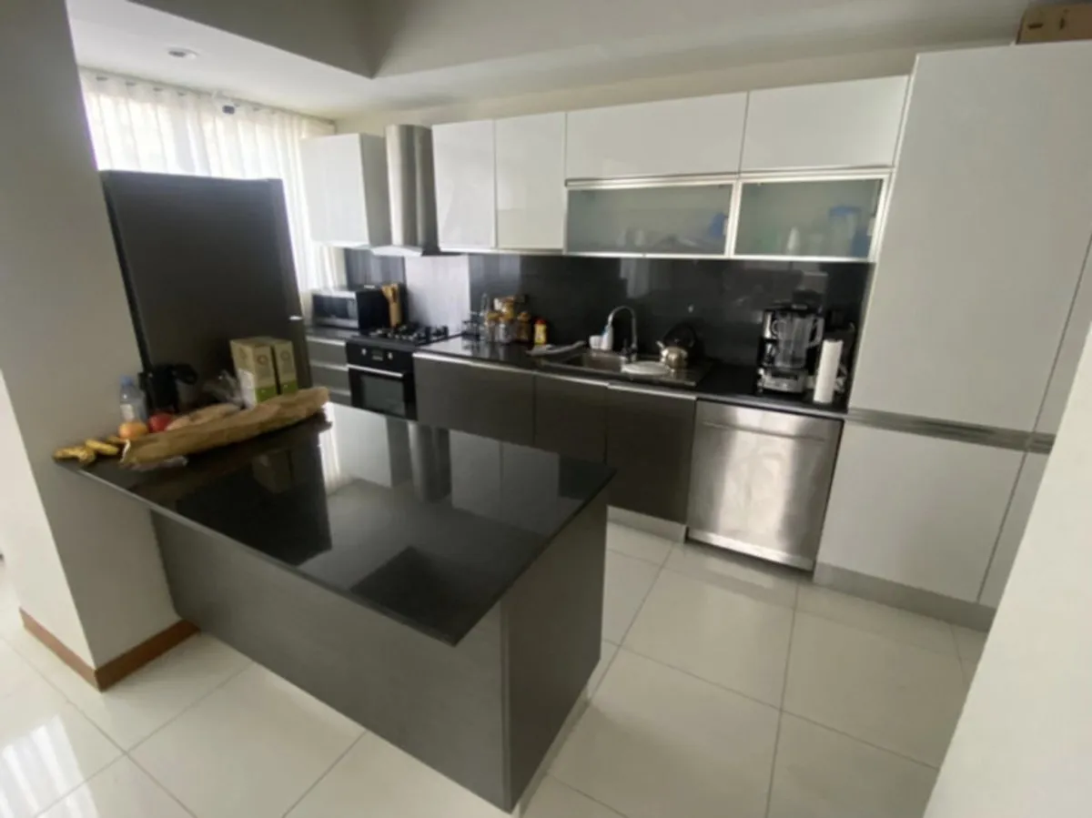Appartement meublé à vendre à Santo Domingo, photo principale