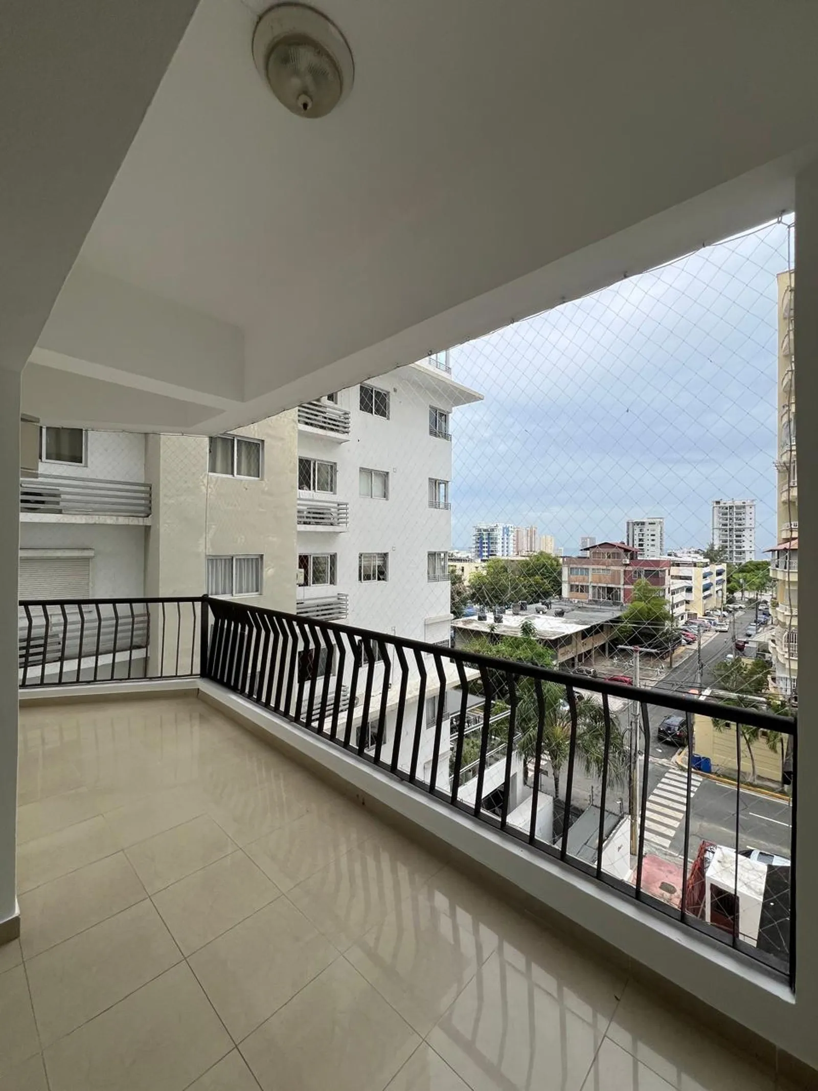 Klassisches Apartment großer Größe, Hauptfoto