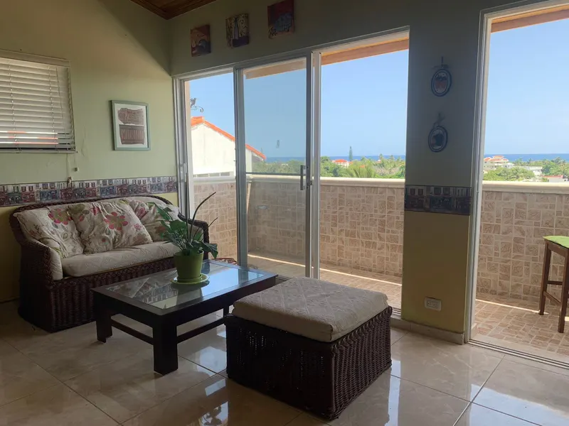 Apartment mit 2 Schlafzimmern in Costambar, USD$ 120,000