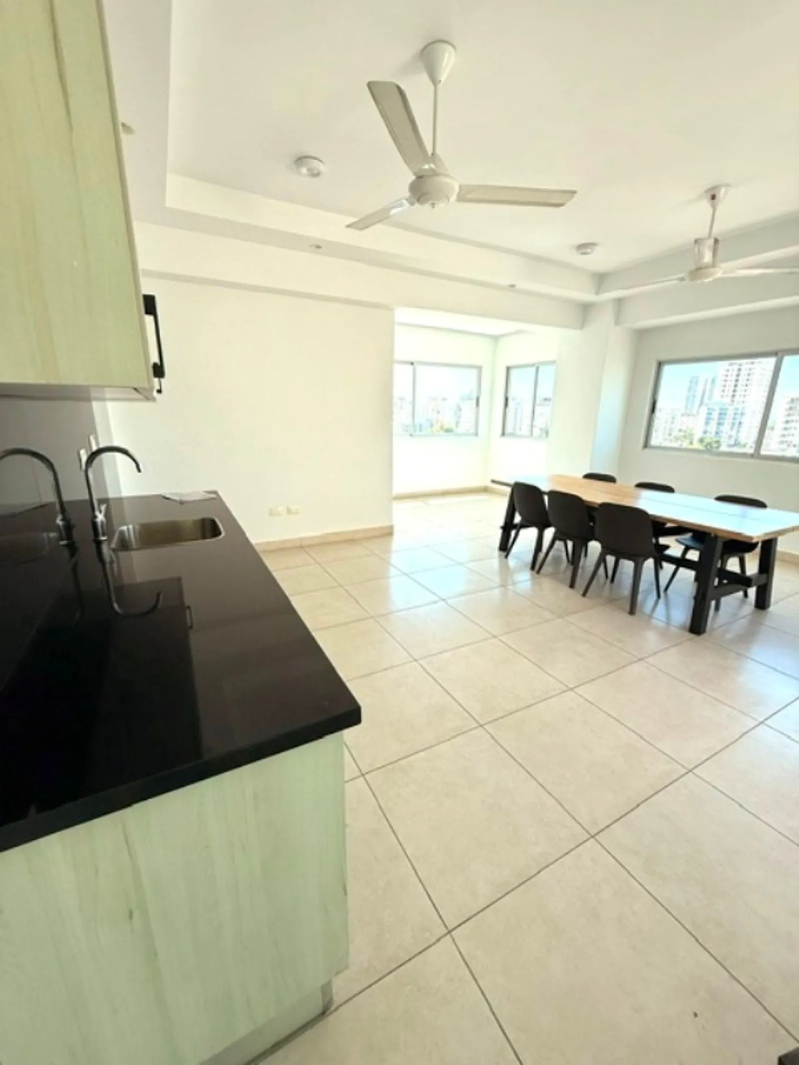 Soraida Tower, photo 12