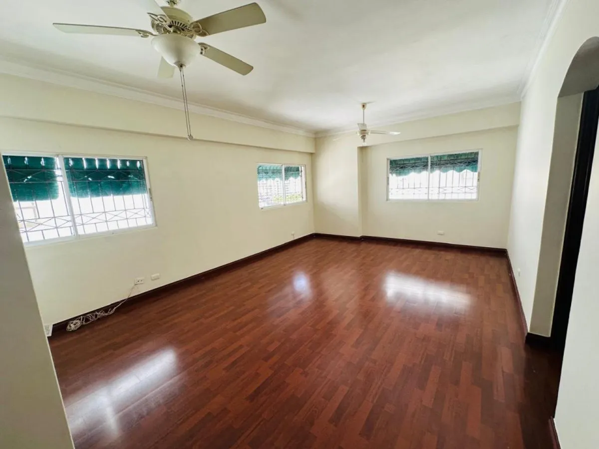 Penthouse Exclusif à Evaristo Morales, photo 9
