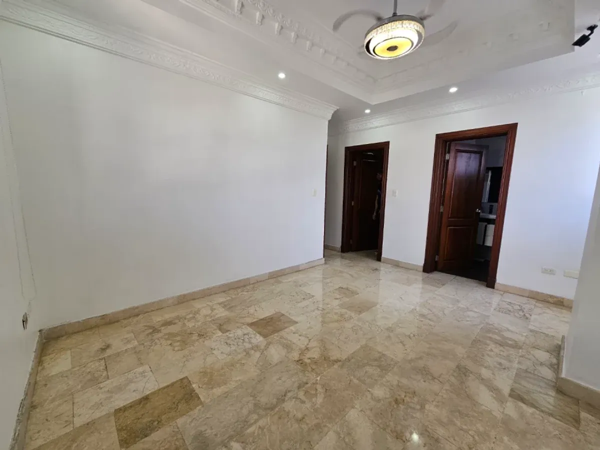 Attico con 4 camere a Bella Vista, foto 11