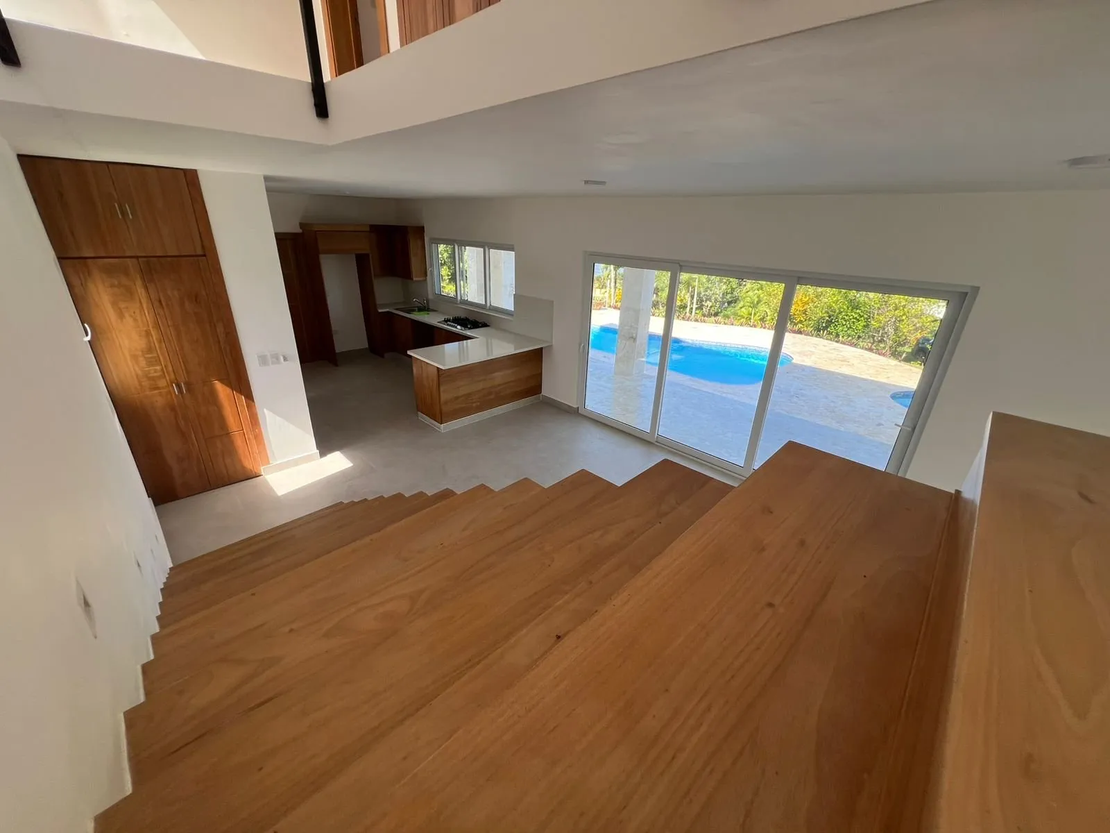 Villa contemporánea en La Mulata – Espacios amplios, vistas y energía solar., foto 4
