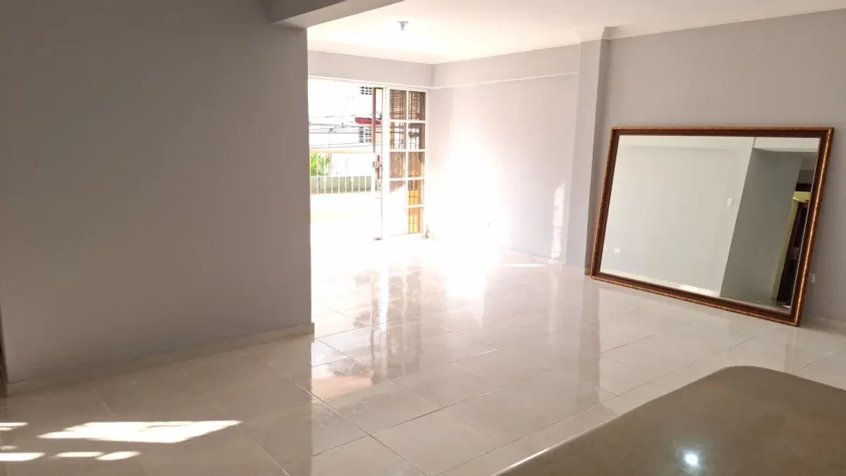 Venta apartamento en El Millon 2do piso con terraza, foto 2
